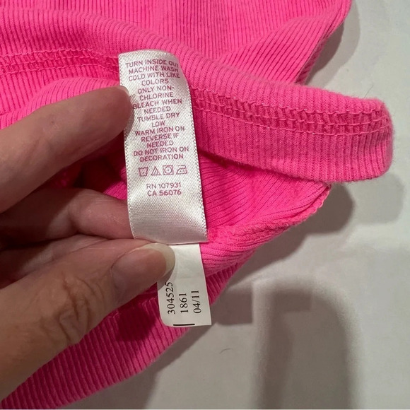 Justice girls sleeveless tanktop, bright pink, size 16, great for summer - Picture 6 of 8